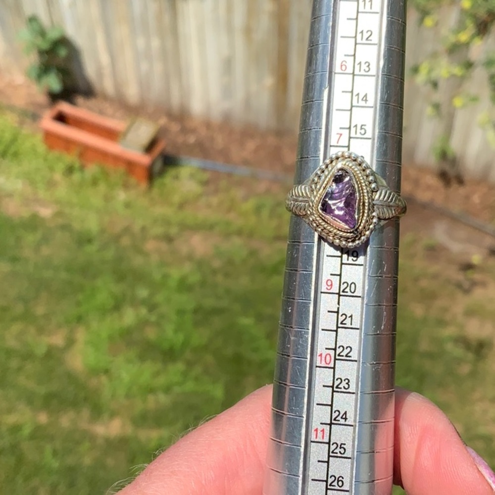 BOUTIQUE ROUGH AMETHYST 925 SILVER RING, SIZE 8 - Picture 10 of 11